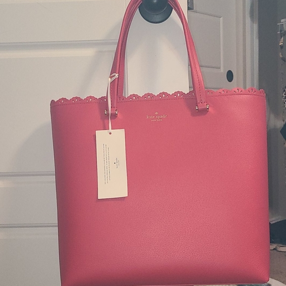 kate spade Handbags - Kate Spade Fordham Court Handbag.